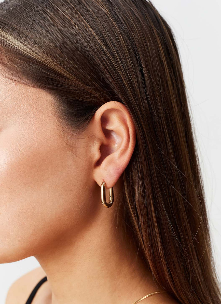 Gold Oval Hoop Huggy Earrings