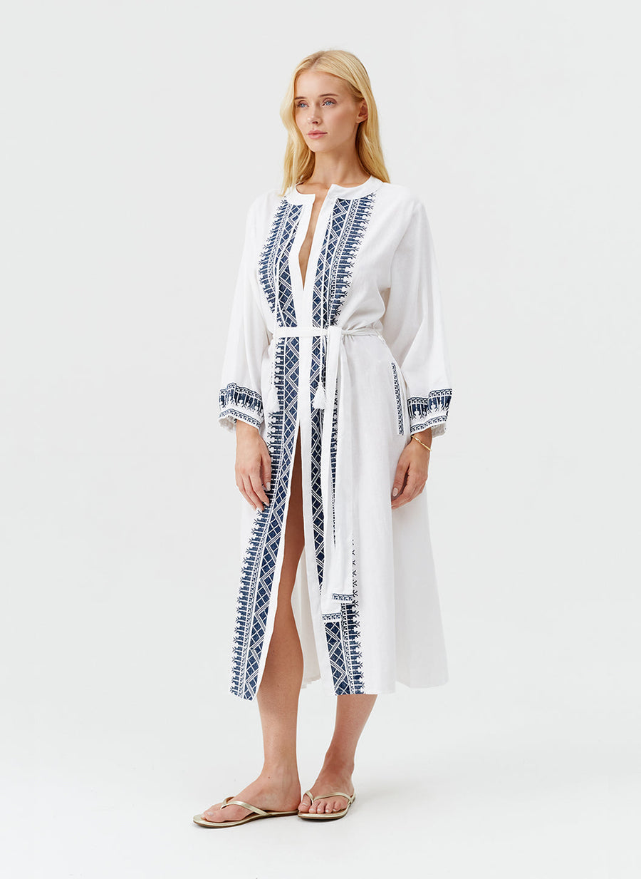 audrey-white-marine-kaftan_model_2025_F 