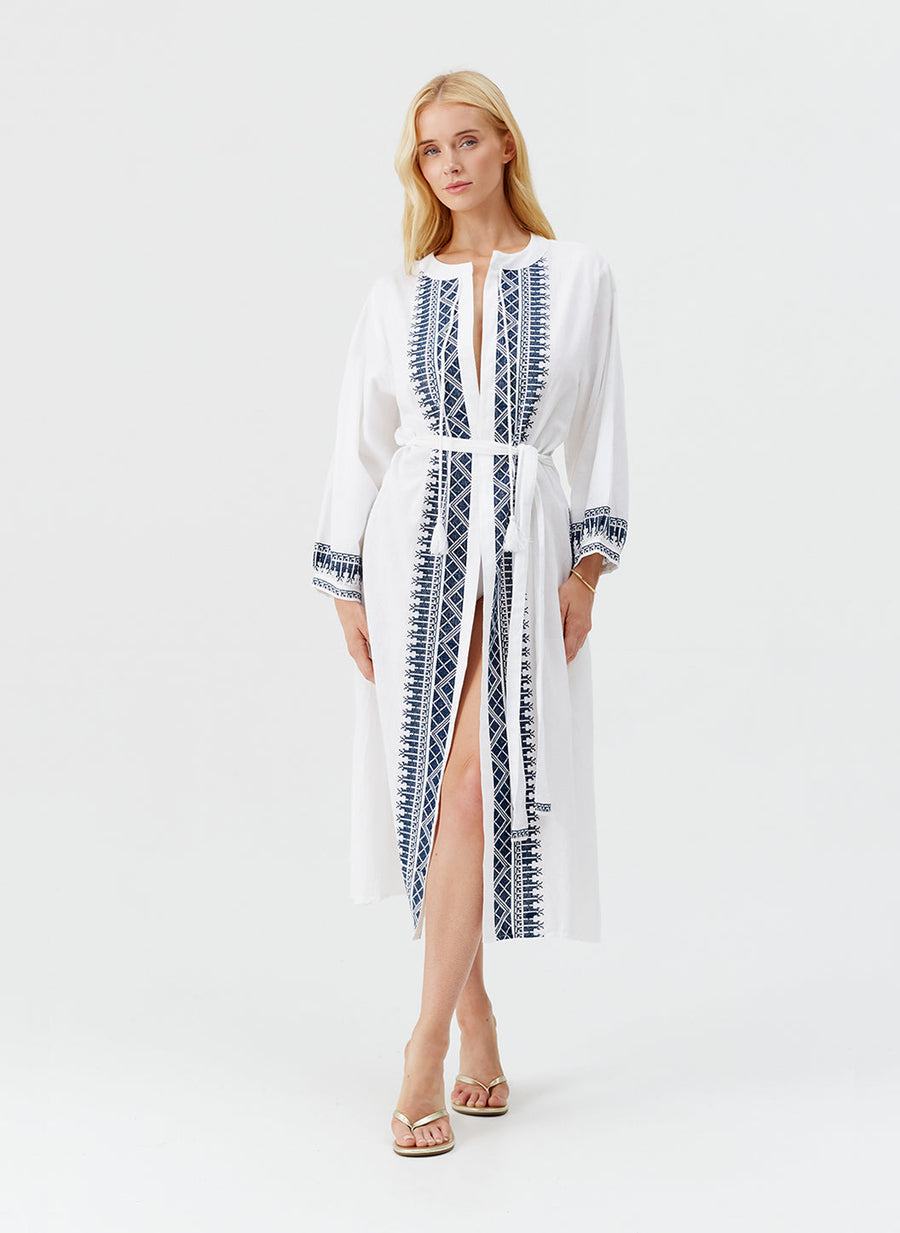 audrey-white-marine-kaftan_model_2025_P 