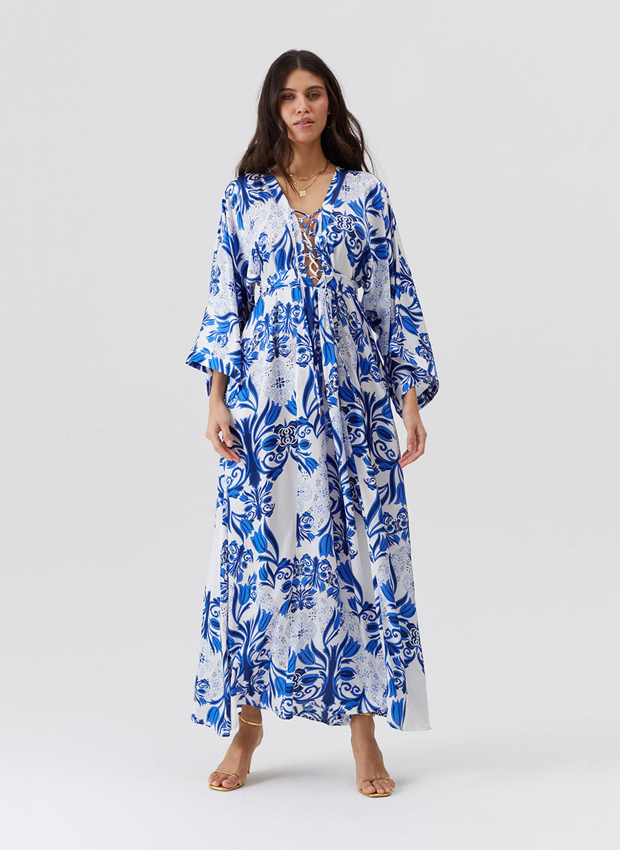 azura-sapphire-kaftan_model_2026_F 