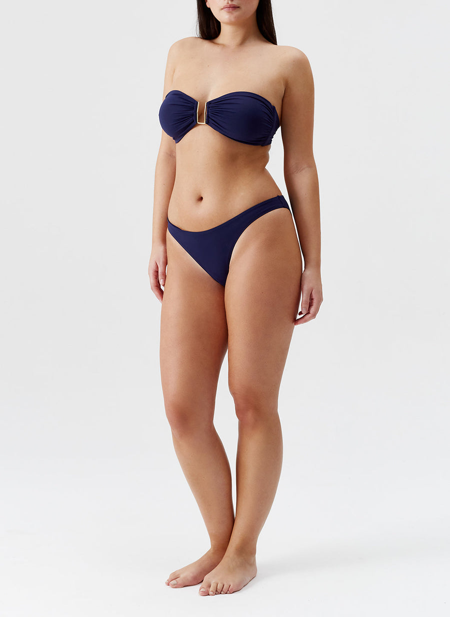 barcelona-navy-bikini_curvemodel_2024_F
