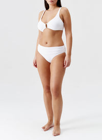 bel-air-white-bikini_curvemodel_2024_F