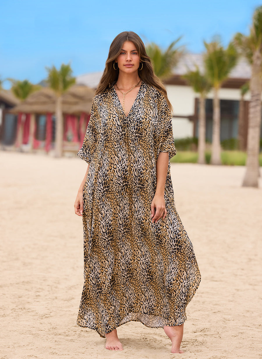 bonnie-cheetah-kaftan_lifestyle_2025 