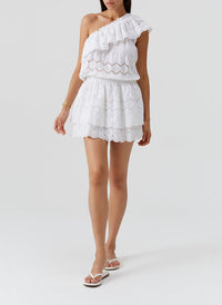 bree-white-dress_model_2026_F 