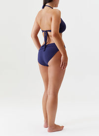 brussels-navy-bikini_curvemodel_2024_B