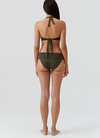 brussels-olive-bikini_models_2026_B 