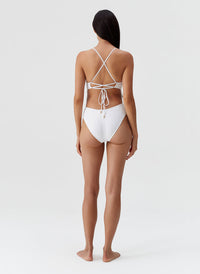 cala-white-arrows-swimsuit_models_2027_B 