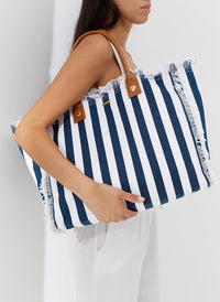 cap-ferrat-navy-nautical-tote_model 
