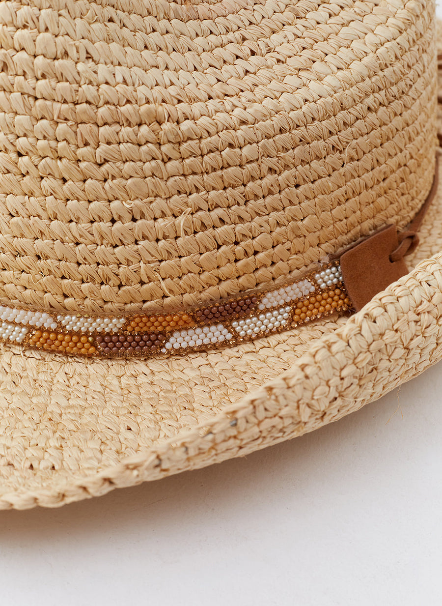 cara-natural-hat_cutout_2 