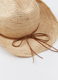 cara-natural-hat_cutout_3 