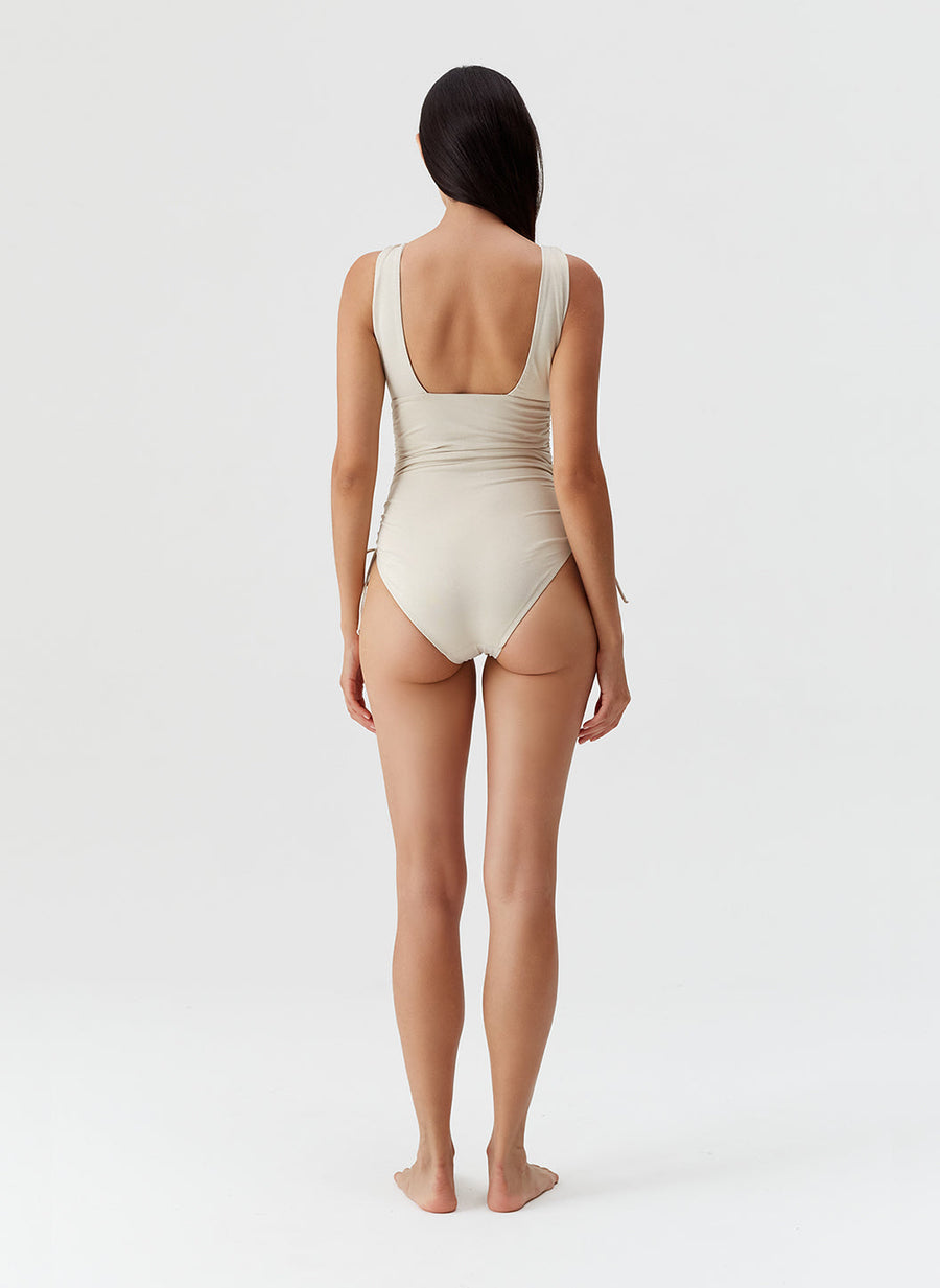 chile-champagne-swimsuit_model_2027_B 