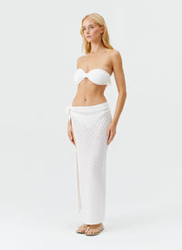 dawn-ivory-skirt_model_2025_F 