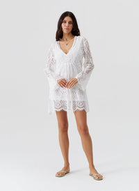 elizabeth-white-dress_model_2026_F 