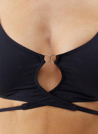 faro-black-bikini-top_closeup_2025 