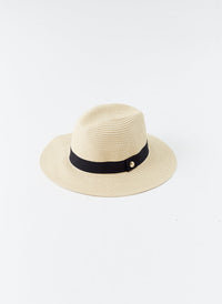 fedora-beige-black-hat_cutouts_2025 