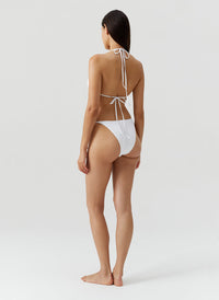 girona-white-bikini_models_2026_B 