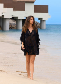 josie-black-kaftan_lifestyle_2025 