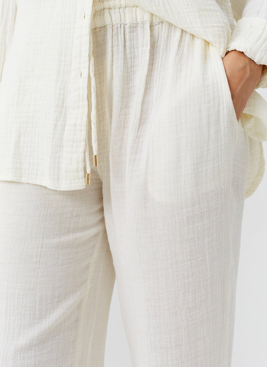 krissy-ivory-trousers_closeup 