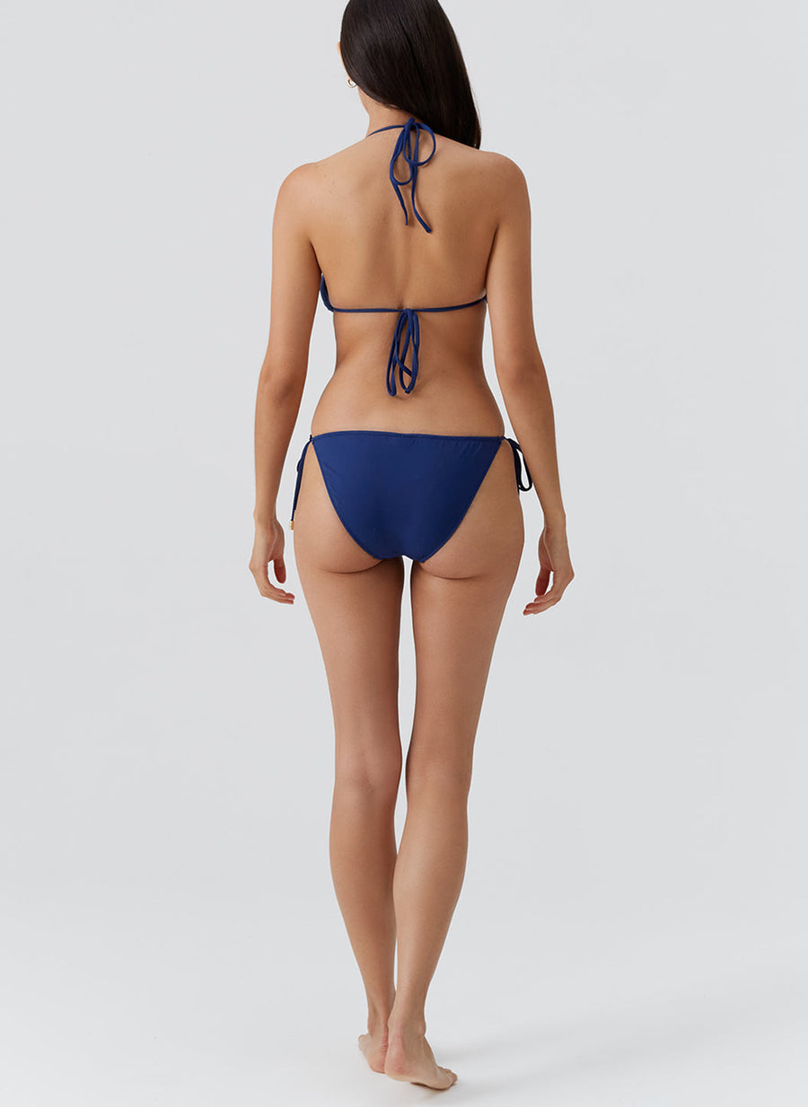malibu-marine-bikini_models_2026_B 