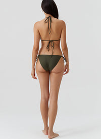 malibu-olive-bikini_models_2026_B 