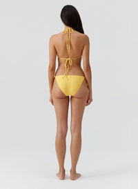malibu-sunflower-bikini_models_2026_B 