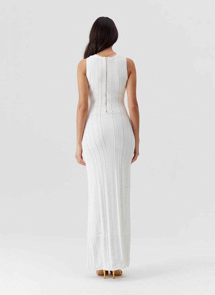 meli-white-dress_model_2026_B 