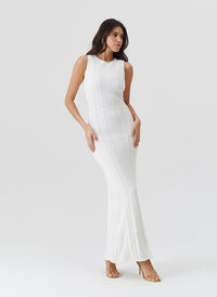 meli-white-dress_model_2026_F2 