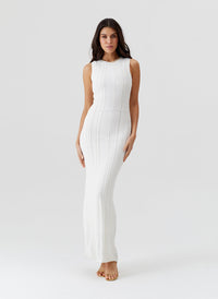 meli-white-dress_model_2026_F 