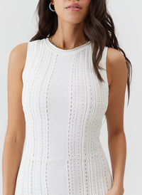 meli-white-dress_model_2026_closeup 