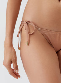 miami-bronze-bikini-bottom_model_2027_closeup 