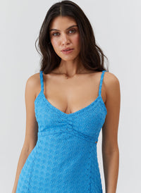 mimosa-ocean-dress_model_2026_closeup 