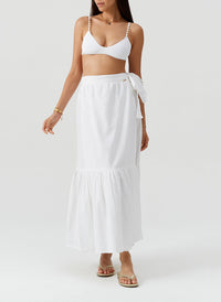 monroe-white-skirt_models_2026_F2 