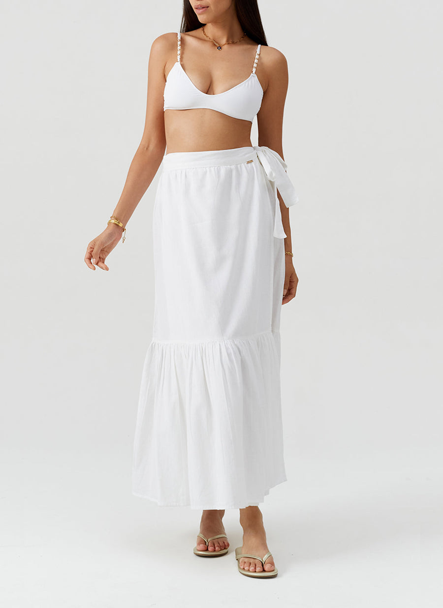 monroe-white-skirt_models_2026_F2 