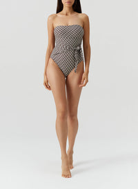 munich-chain-swimsuit_models_2026_F 