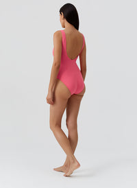 nevada-coral-swimsuit_models_2026_B 