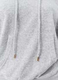 nora-grey-hoodie_closeup_2025_2 