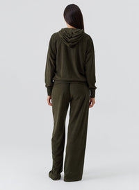 nora-olive-hoodie_model_2026_B 