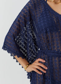 petra-marine-kaftan_closeup 