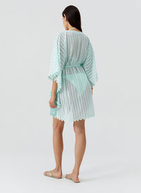 petra-mint-kaftan_model_2026_B 