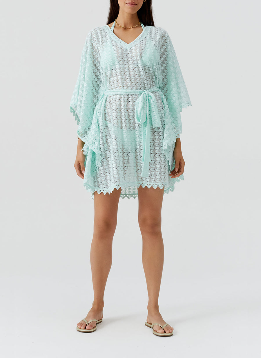 petra-mint-kaftan_model_2026_F 