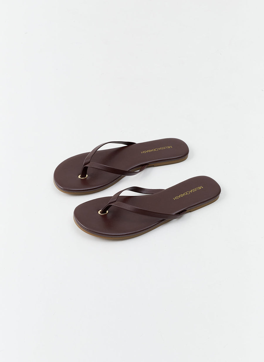 sandals-dark-brown_cutouts_2025 