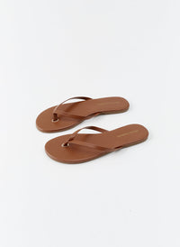 sandals-tan_cutouts_2025 