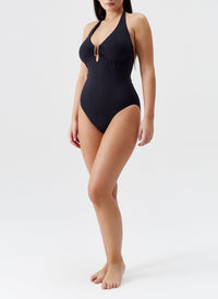 tampa-black-swimsuit_curvemodel_2024_F