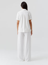 tori-white-shirt_model_2026_B 