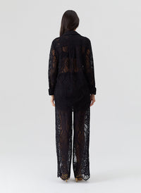 zahra-black-trousers_model_2026_B 