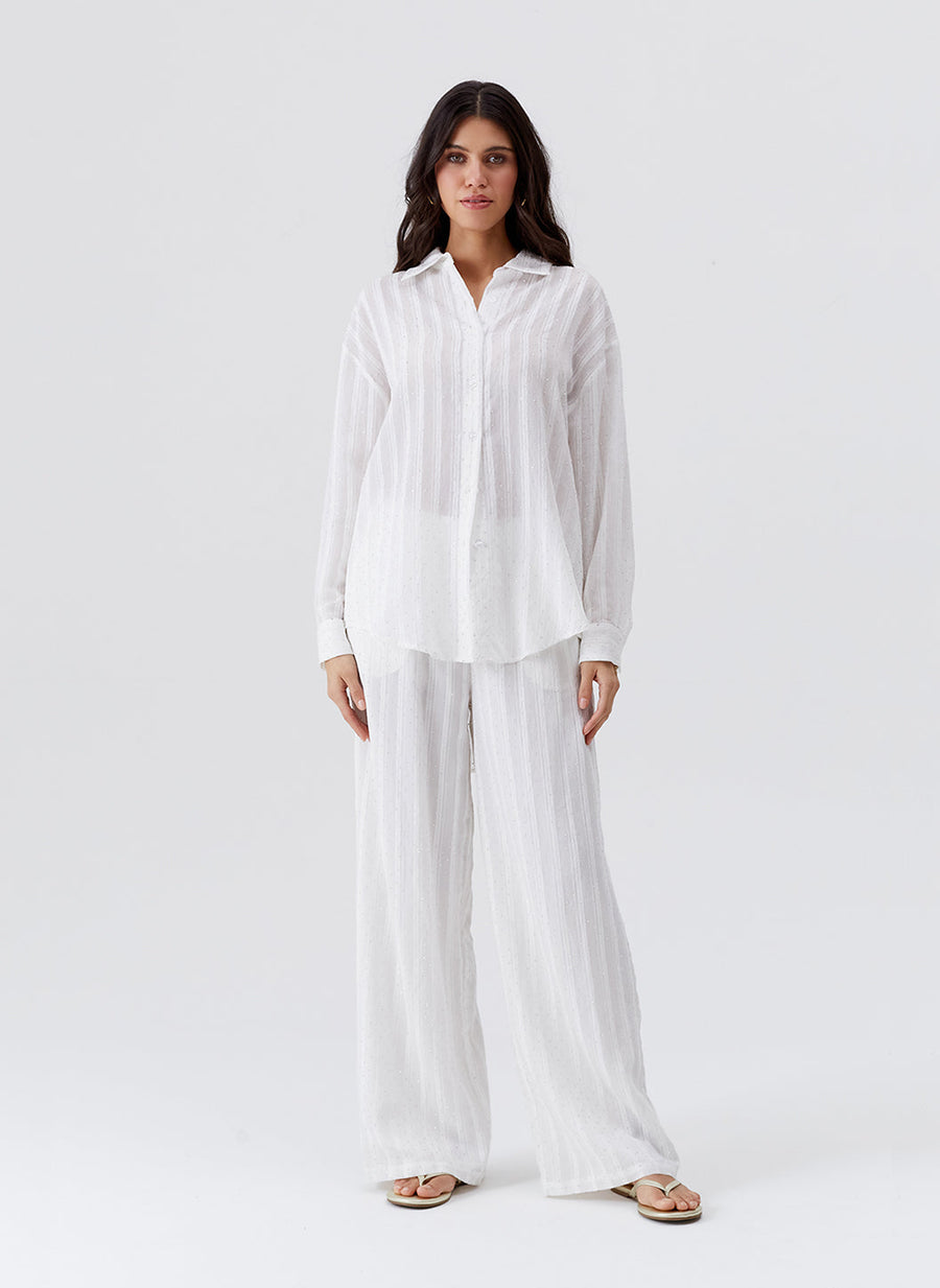 ziggy-white-shirt_model_2026_F 