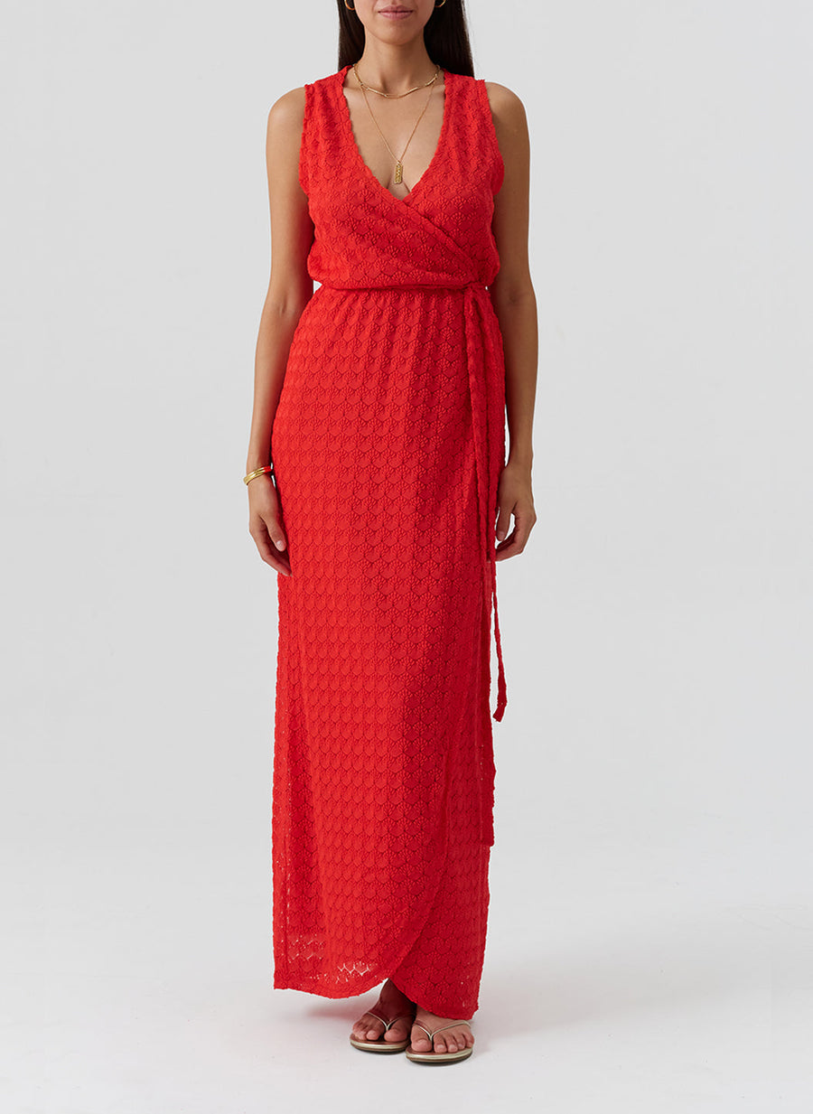 zima-red-dress_model_2026_F 